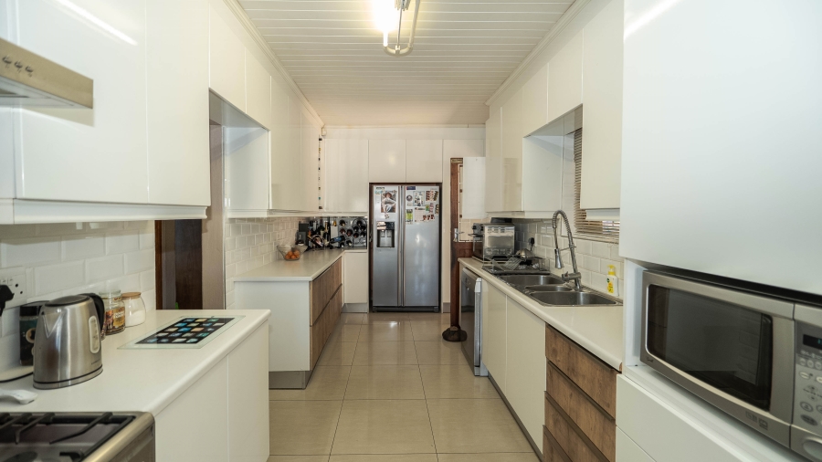 3 Bedroom Property for Sale in Rustdal Western Cape